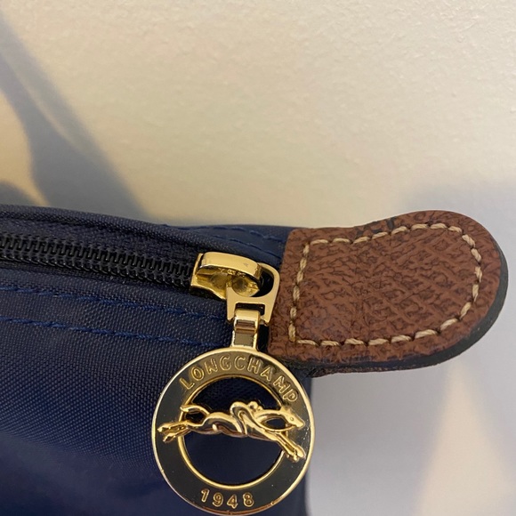 Longchamp Medium Le Pliage Tote - Picture 4 of 6